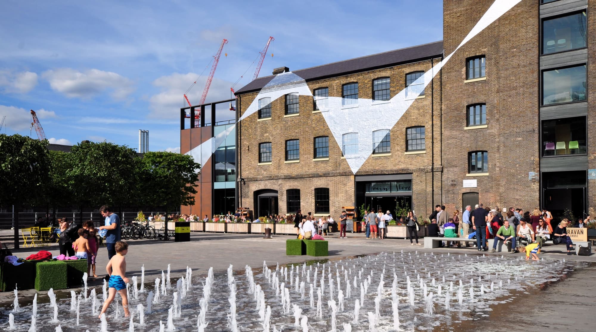 Kings Cross 9am images