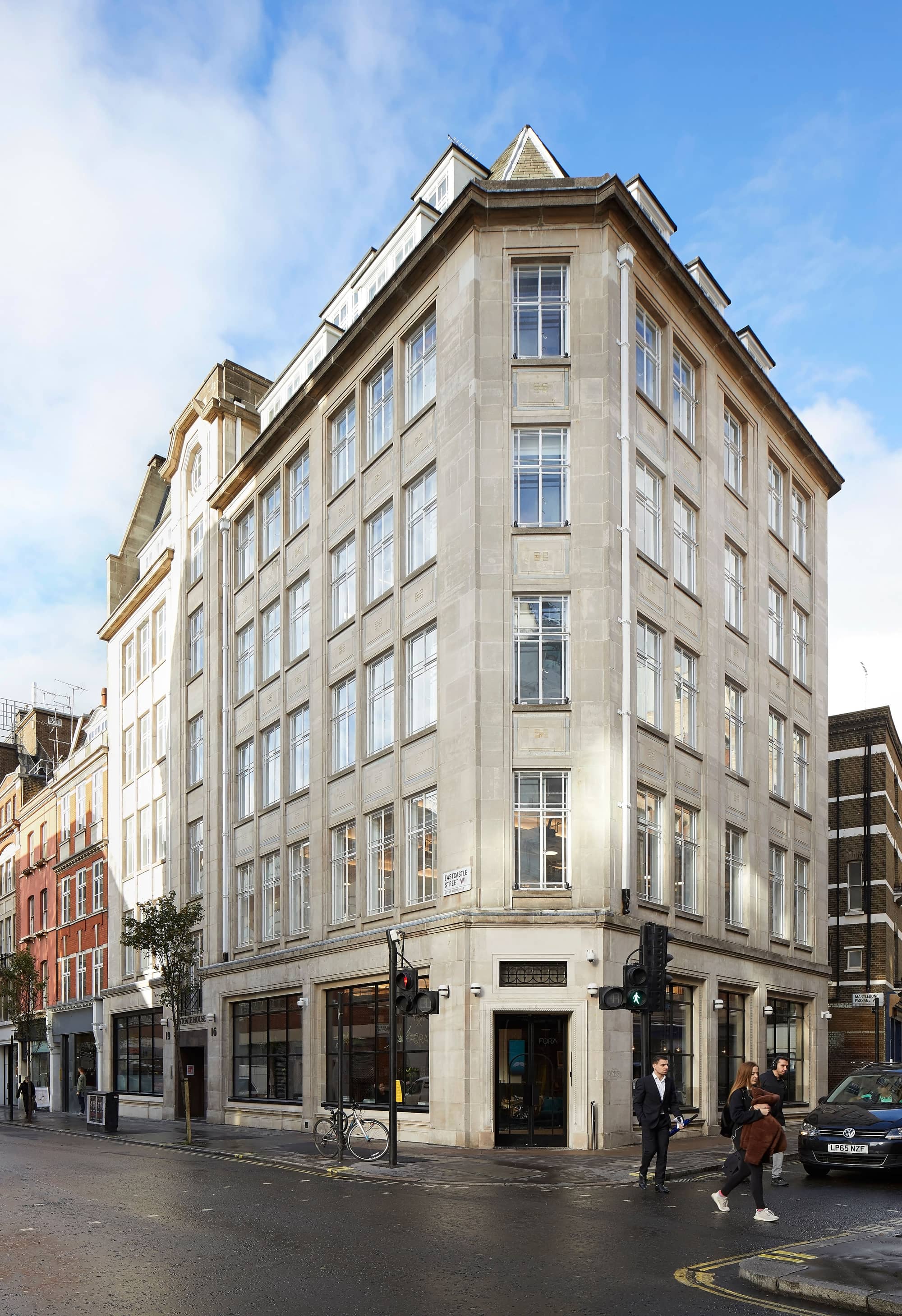 Eastcastle Street